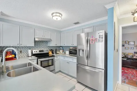 14515 SW 139th Ave Circle E Miami FL 33186