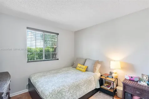 14515 SW 139th Ave Circle E Miami FL 33186