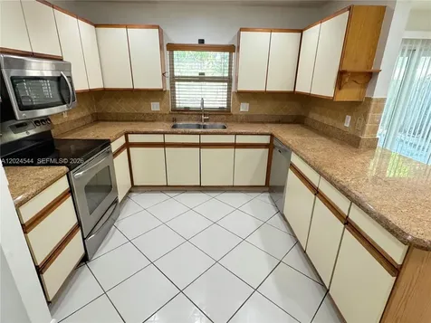 61 SW 34th Avenue Deerfield Beach FL 33442
