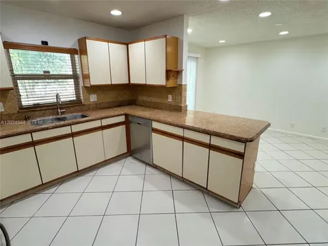 61 SW 34th Avenue Deerfield Beach FL 33442