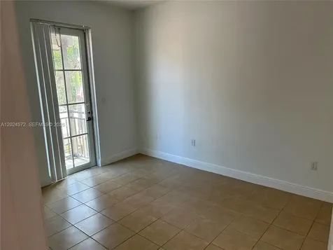 1424 SW 147th Avenue Pembroke Pines FL 33027