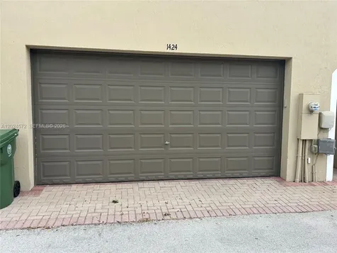 1424 SW 147th Avenue Pembroke Pines FL 33027