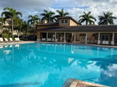 1424 SW 147th Avenue Pembroke Pines FL 33027
