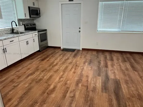12400 NE 11th Court North Miami FL 33161