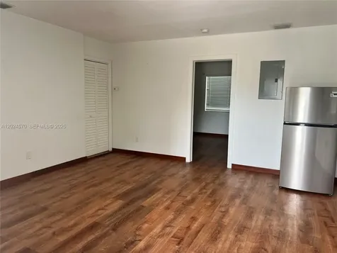 12400 NE 11th Court North Miami FL 33161