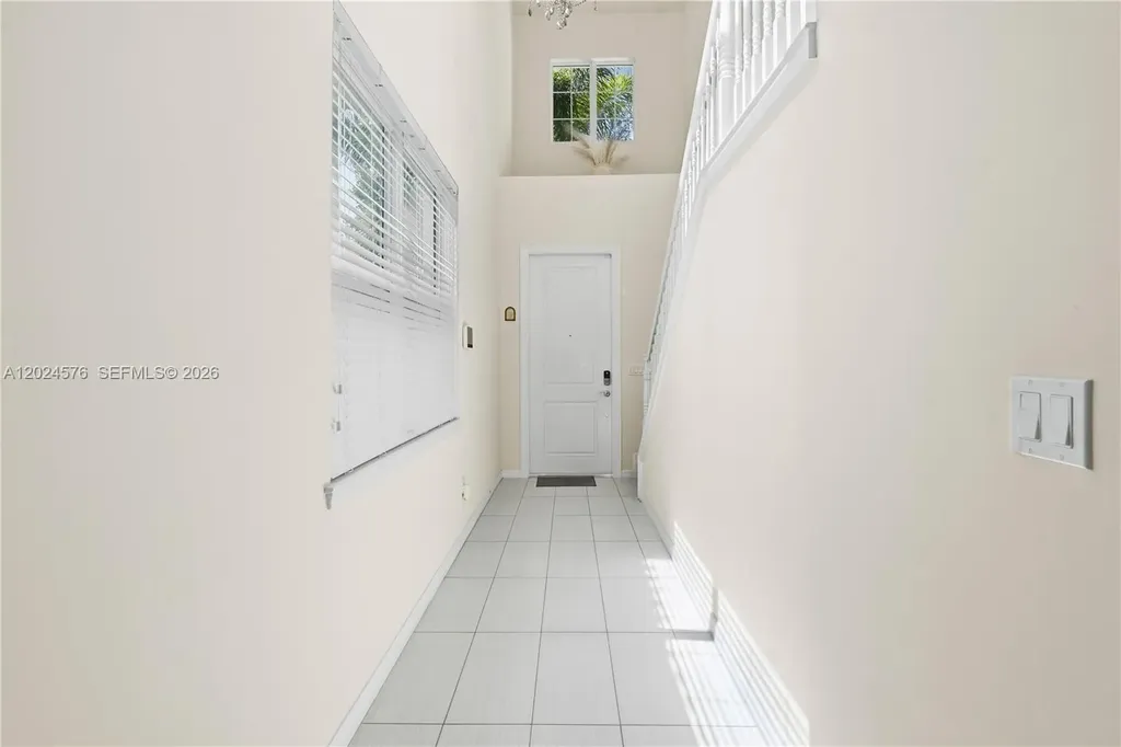 4325 Large Leaf Lane Hollywood FL 33021