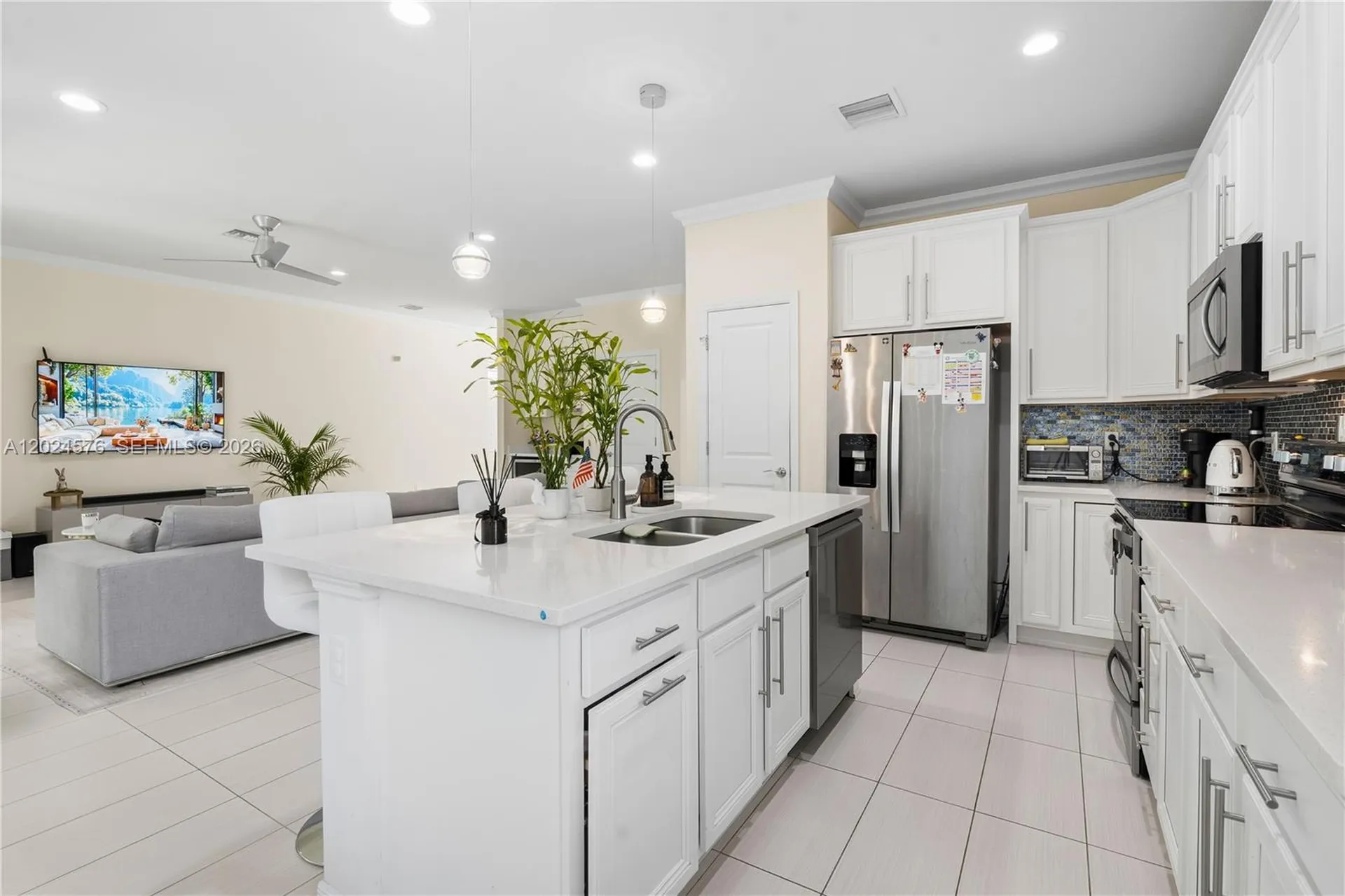 4325 Large Leaf Lane Hollywood FL 33021