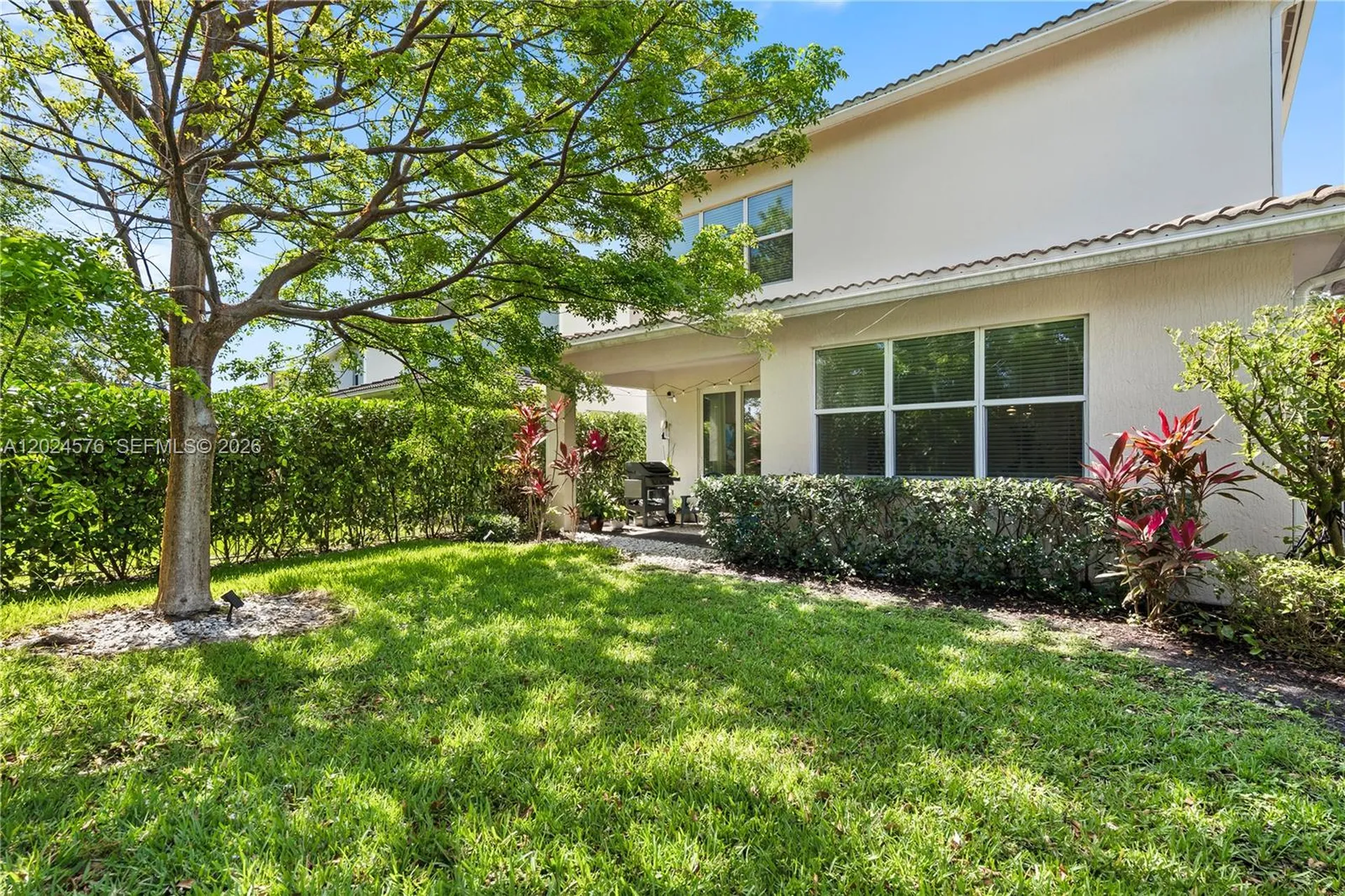 4325 Large Leaf Lane Hollywood FL 33021