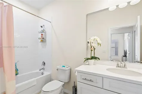 4325 Large Leaf Lane Hollywood FL 33021