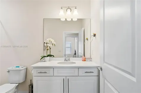 4325 Large Leaf Lane Hollywood FL 33021