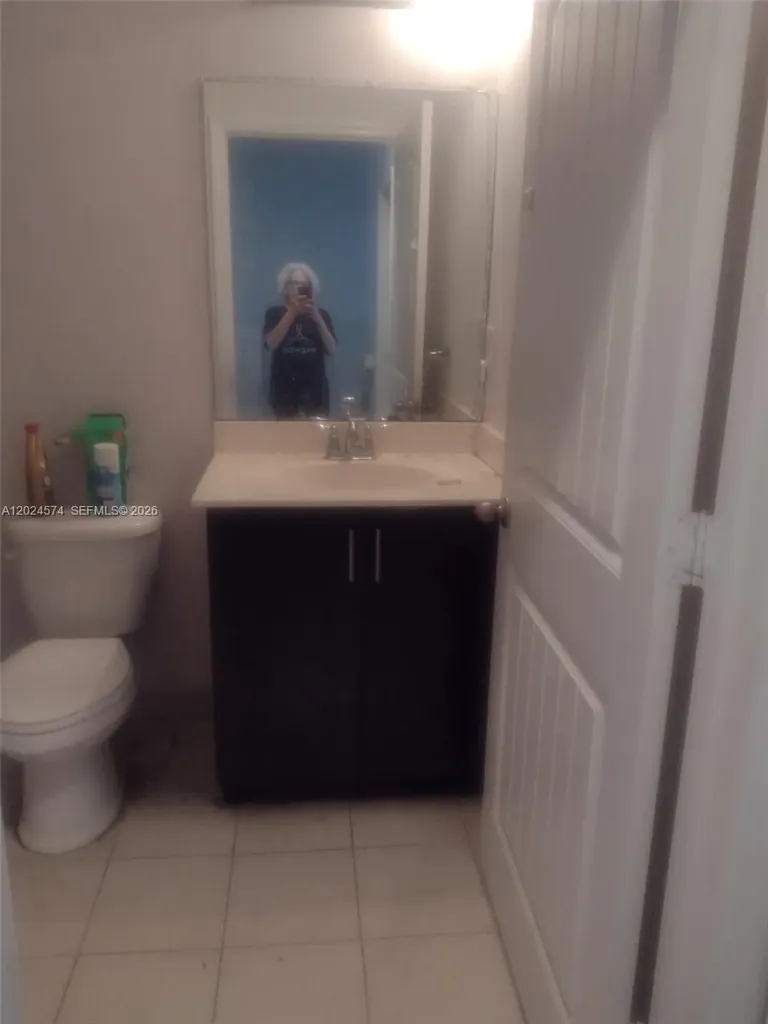 716 SW 2nd Way Pompano Beach FL 33060