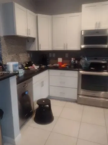 716 SW 2nd Way Pompano Beach FL 33060