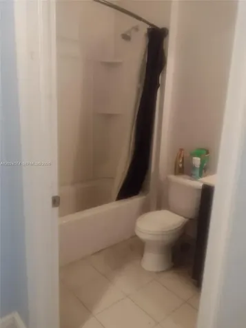 716 SW 2nd Way Pompano Beach FL 33060