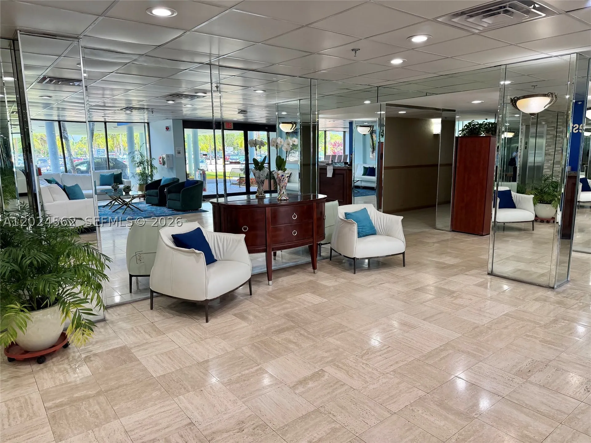 4001 Hillcrest Drive Hollywood FL 33021
