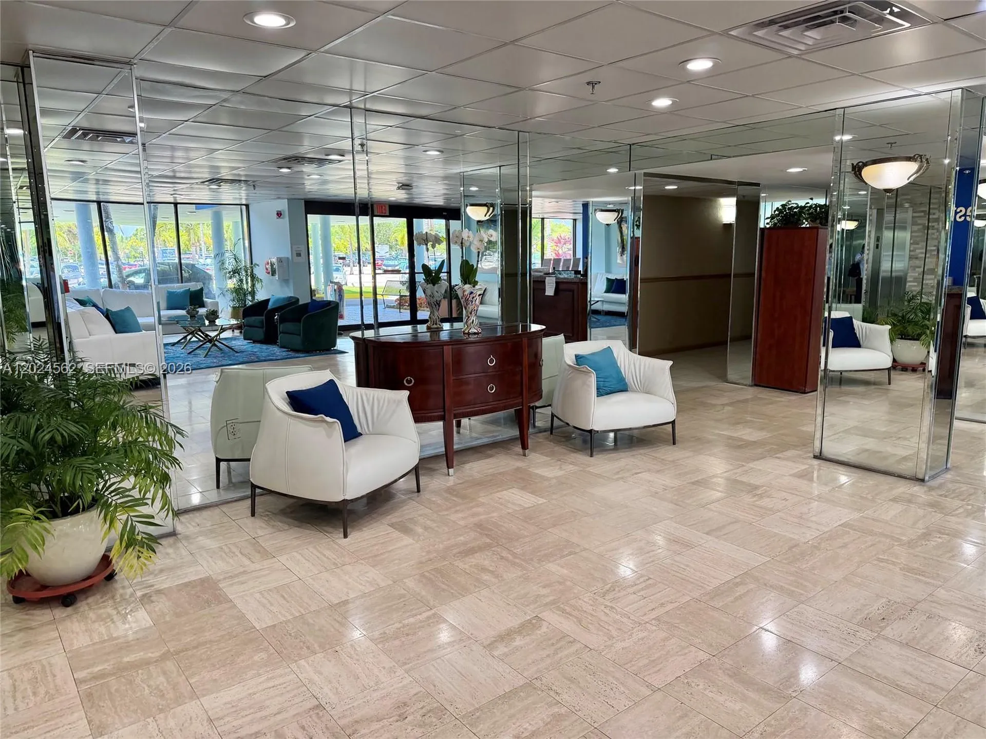 4001 Hillcrest Drive Hollywood FL 33021
