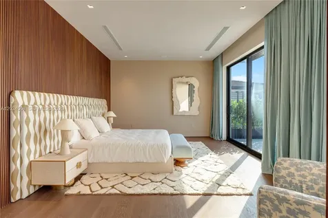 857 N Shore Drive Miami Beach FL 33141