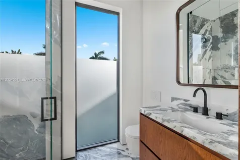 857 N Shore Drive Miami Beach FL 33141