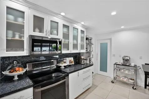 13463 SW 66th Terrace Miami FL 33183
