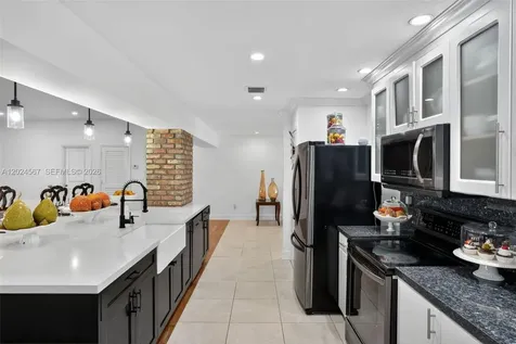 13463 SW 66th Terrace Miami FL 33183