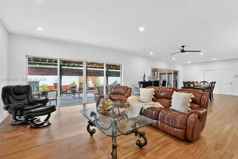 13463 SW 66th Terrace Miami FL 33183