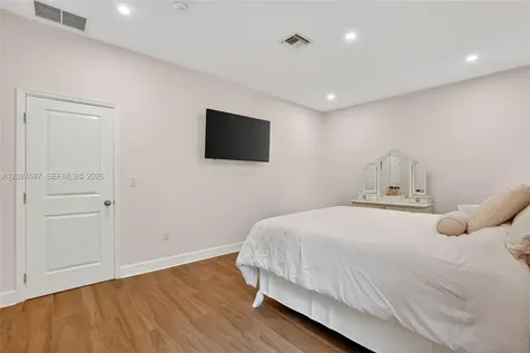 13463 SW 66th Terrace Miami FL 33183