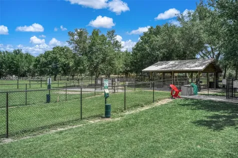 6813 Heavitree Sebring FL 33876