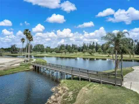 6813 Heavitree Sebring FL 33876