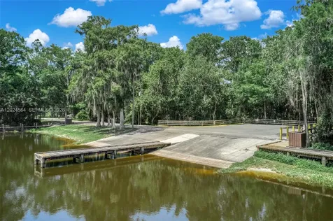 6813 Heavitree Sebring FL 33876