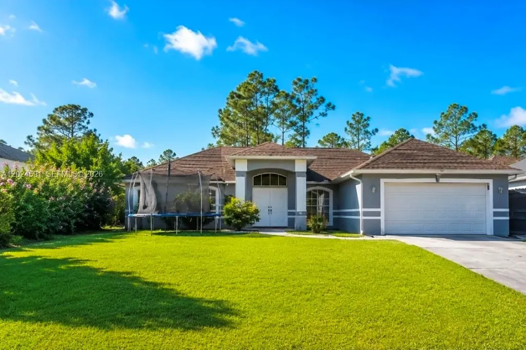 3740 NE 10th Avenue Naples FL 34120