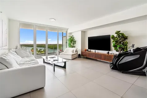 400 Sunny Isles Boulevard Sunny Isles Beach FL 33160