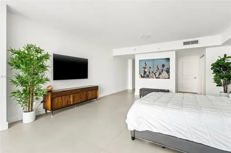 400 Sunny Isles Boulevard Sunny Isles Beach FL 33160