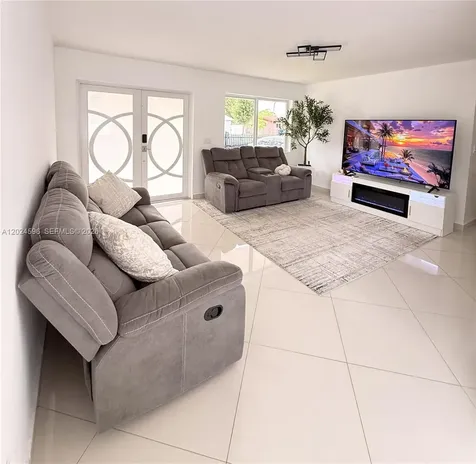 20130 SW 106th Avenue Cutler Bay FL 33189