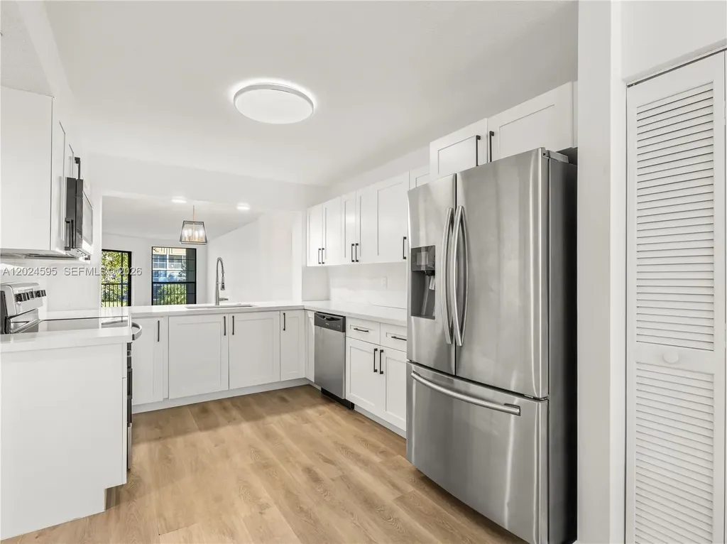 7547 Fairfax Drive Tamarac FL 33321