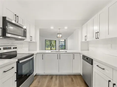 7547 Fairfax Drive Tamarac FL 33321