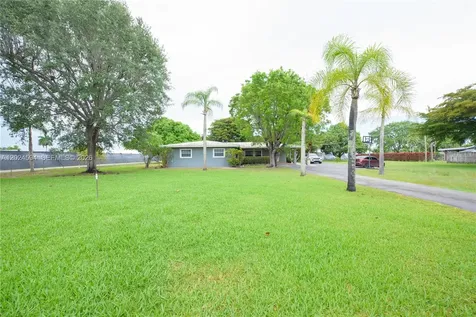 17355 SW 256th Street Homestead FL 33031