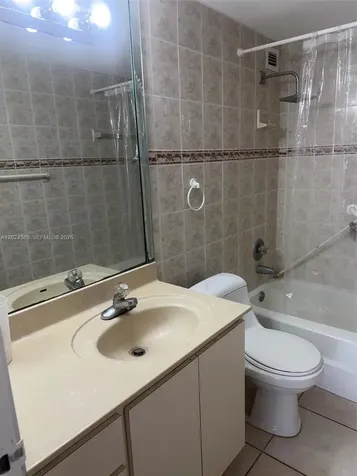 5601 Collins Avenue Miami Beach FL 33140