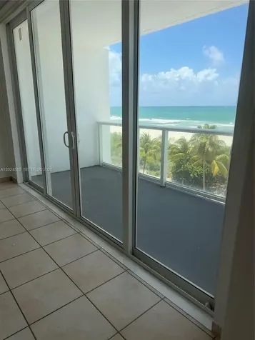 5601 Collins Avenue Miami Beach FL 33140