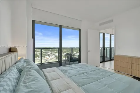 121 NE 34th Street Miami FL 33137