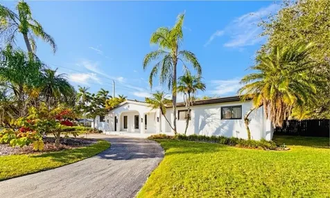 8695 SW 110th Street Miami FL 33156