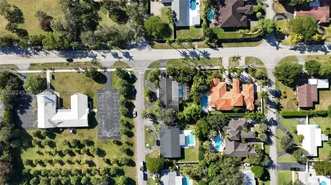 8695 SW 110th Street Miami FL 33156