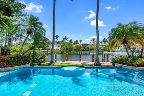 832 Harbour Isle Place North Palm Beach FL 33410