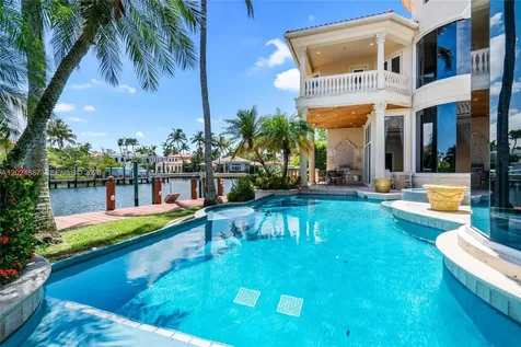 832 Harbour Isle Place North Palm Beach FL 33410
