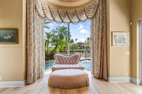 832 Harbour Isle Place North Palm Beach FL 33410
