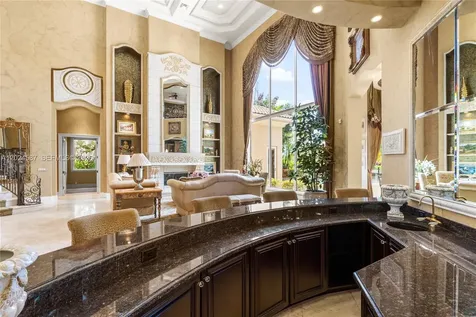 832 Harbour Isle Place North Palm Beach FL 33410