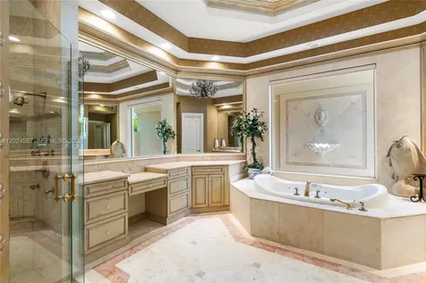 832 Harbour Isle Place North Palm Beach FL 33410