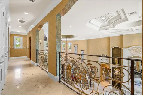 832 Harbour Isle Place North Palm Beach FL 33410