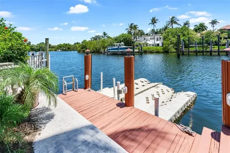 832 Harbour Isle Place North Palm Beach FL 33410
