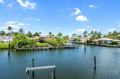 832 Harbour Isle Place North Palm Beach FL 33410