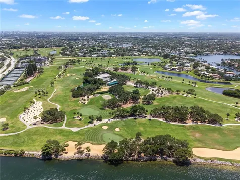 832 Harbour Isle Place North Palm Beach FL 33410