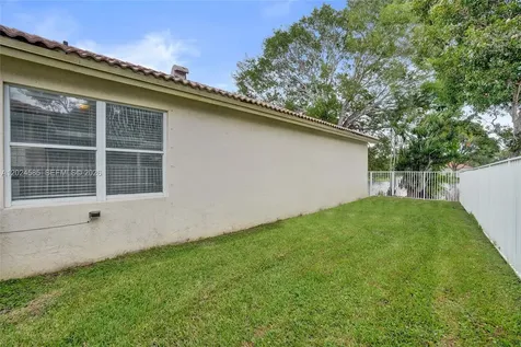4108 Sapphire Terrace Weston FL 33331